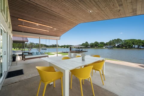 Outdoor Dining Table with Gorgeous View