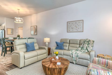 The coastal hues and upscale furnishings throughout this home create the perfect environment for relaxation and enjoyment!