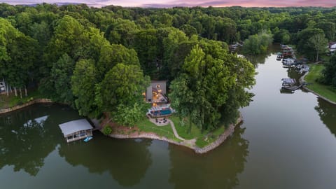 House, Multiple Beds (Niblick on Norman w/Heated Pool & Opt) | Exterior