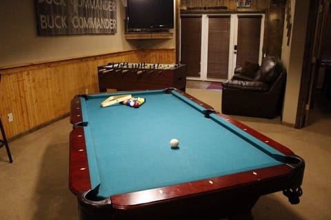 Furniture, Table, Indoors, Pool Table, Room