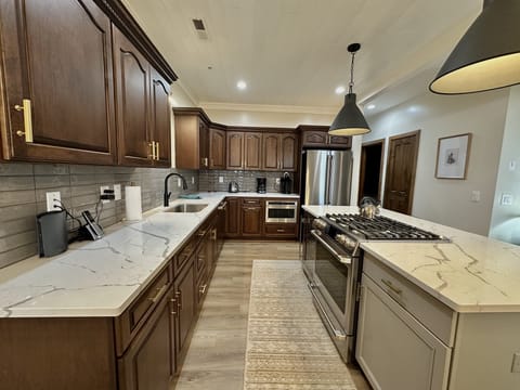 Indoors, Kitchen, Floor, Sink, Sink Faucet