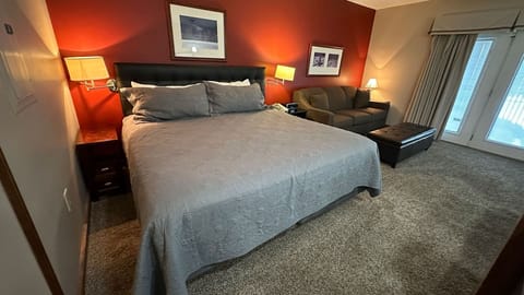 Floor, Furniture, Home Decor, Indoors, Couch