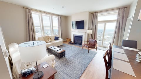 Furniture, Indoors, Living Room, Home Decor, Table