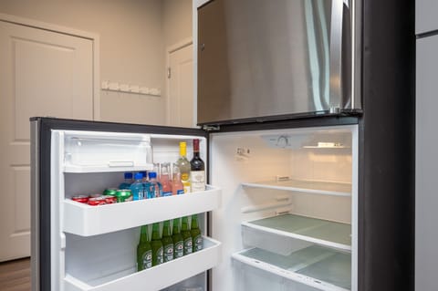 To see video tours on YT, search for our brand online: Furnished Stays Tampa