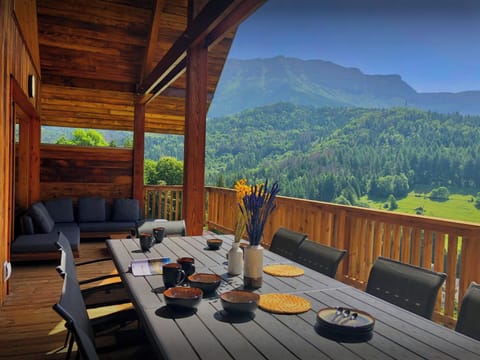 Balcony&view