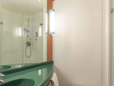 Desk, laptop workspace, blackout drapes, soundproofing