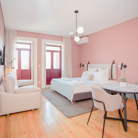 House | Internet