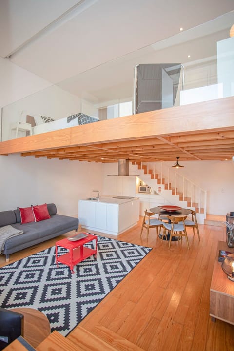 House | 1 bedroom, desk, iron/ironing board, Internet