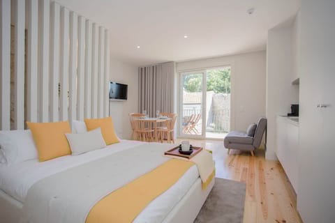 House | Internet