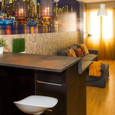 House | 2 bedrooms, iron/ironing board, Internet