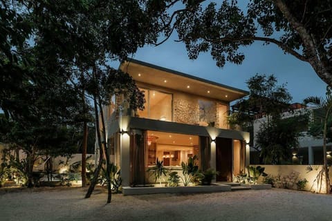villa exerior