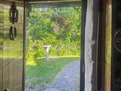 Outdoor area | Monthly Tutor&rsquo;s Cottage, Fishguard