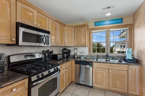 Whip up something delicious in the Kitchen with modern appliances and plenty of prep space!