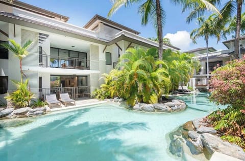 Take your pick from multiple resort pools, with ample space to lounge in the sun.