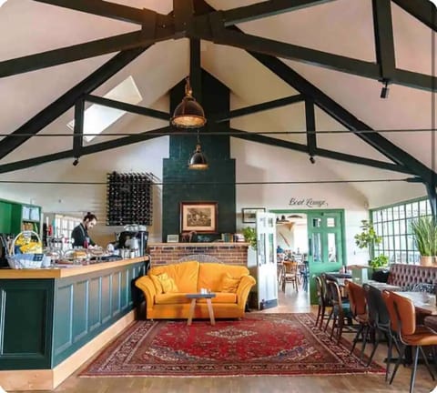 House | Dining