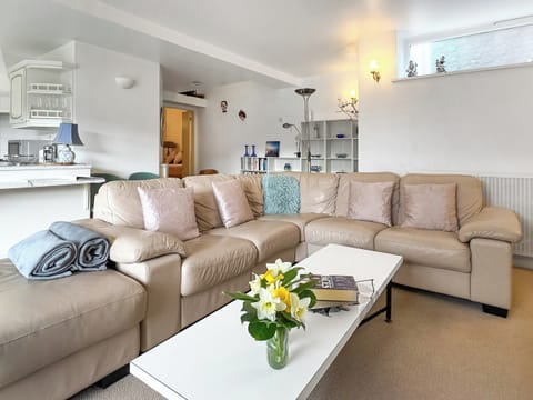 Spacious open plan living space | Rampsbeck Lodge, Watermillock on Ullswater