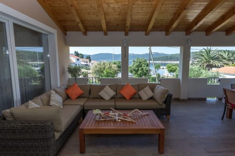 Villa, 1 Bedroom | Terrace/patio