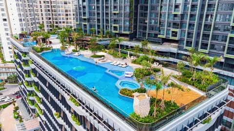 Rooftop pool