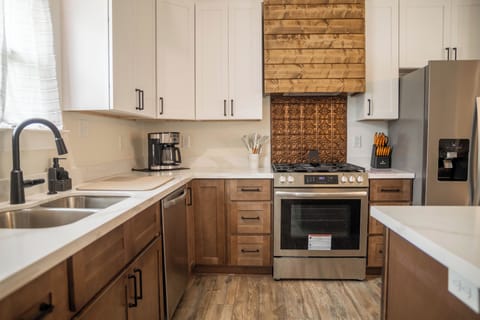 Kitchen with stainless steel appliances 