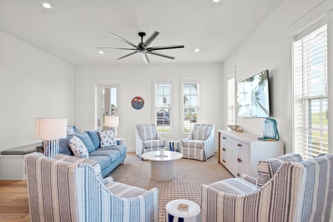 Living Room, 1st Floor
