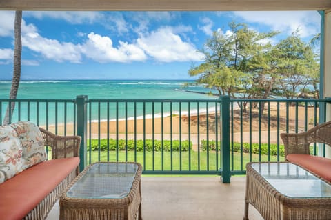 Pono Kai A306 Oceanfront Lanai