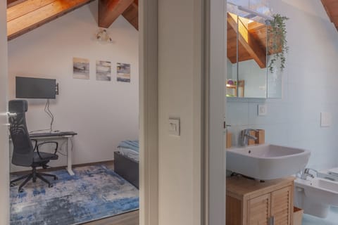 House | 1 bedroom