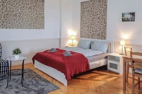 Bedroom (1)