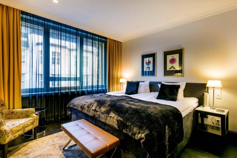 Comfort Room, 1 King Bed | Egyptian cotton sheets, premium bedding, down comforters, minibar