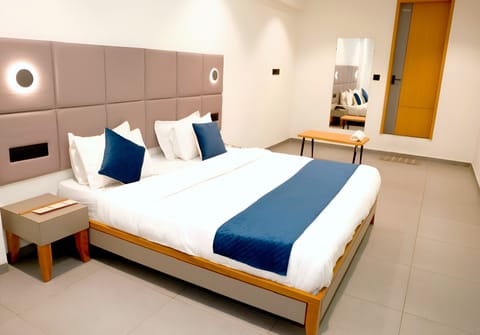 Deluxe Room | Free WiFi, bed sheets