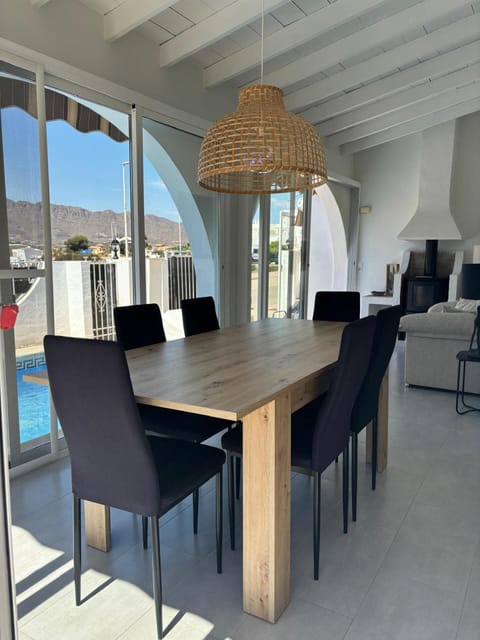 House | Dining