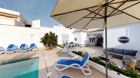 House | Property grounds