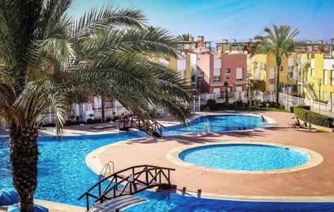 Apartment | Pool | Outdoor pool
