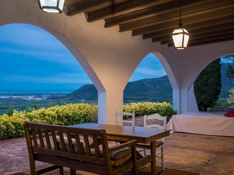 Cottage | Property grounds