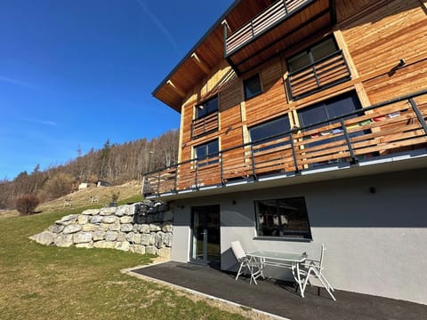 Family-friendly flat to rent with garden