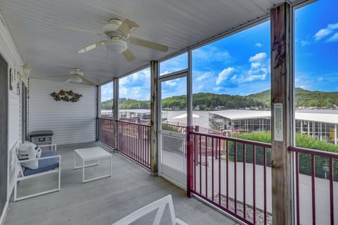 Camdenton Vacation Rental | 3BR | 2BA | 1,100 Sq Ft | Step-Free Entry