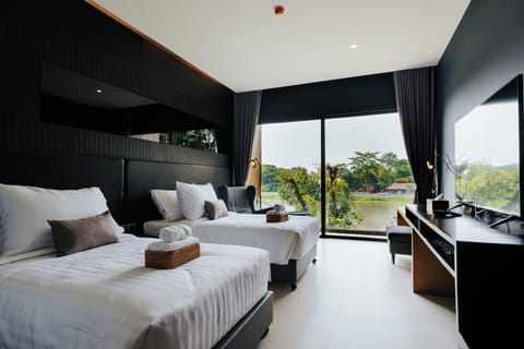 Superior Twin Room, Balcony, River View | In-room safe, desk, free WiFi, bed sheets