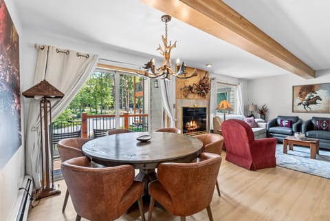 Dinig Table with Fireplace