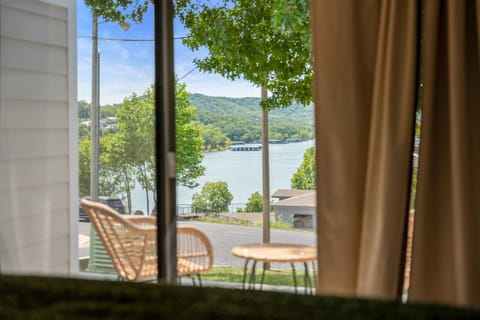 Lakeview from Common Area