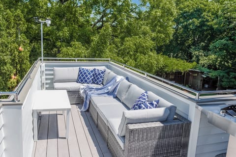 Cozy deck way up in the tree tops!