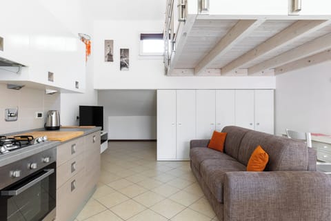 Apartment | Living area | 35-inch TV with digital channels