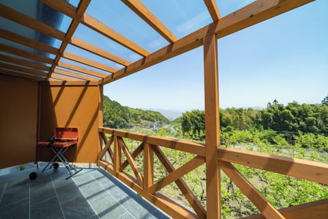 Basic House, Mountain View | Terrace/patio