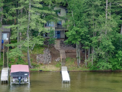 Ready for your boat or pontoon. The public boat landing is 3/4 mile west.