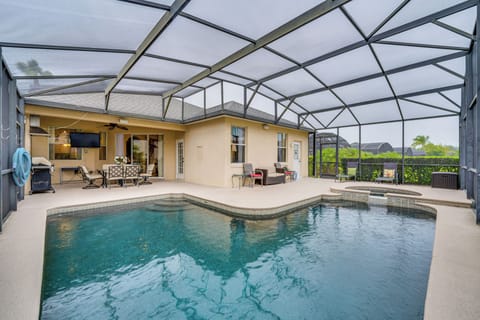 Davenport Vacation Rental | 6BR | 4.5BA | 2,835 Sq Ft | 1 Step to Enter