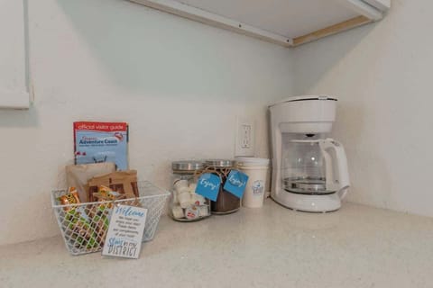 #StayinMyDistrict #BluebirdCottage #BookDirect