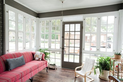 A room full of sunshine for a morning cup of Joe, or a moonlit evening for some tasty sips!