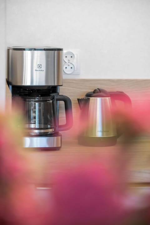 Additional kitchenette facilities - microwave oven and overflow coffee machine.