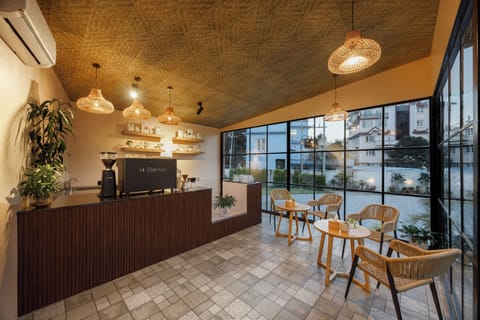 Cafe