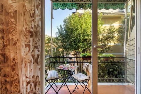 Apartment | Balcony