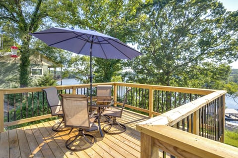 Warsaw Vacation Rental | 1BR | 1BA | 1,400 Sq Ft | 2 Steps to Enter