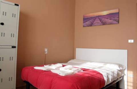 Down comforters, desk, laptop workspace, free WiFi